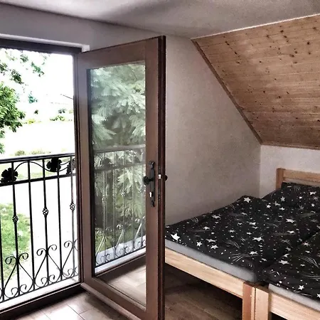 Wbs Vinarstvi U Lisu 6345 Gasthuis *